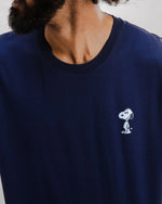 Lade das Bild in den Galerie-Viewer, BRAVA PEANUTS SNOOPY T-SHIRT NAVY