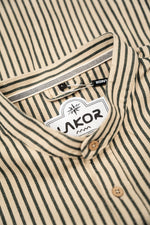 Lade das Bild in den Galerie-Viewer, LAKOR KLØVEDAL SHIRT