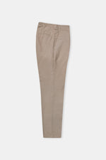 Lade das Bild in den Galerie-Viewer, JOSTHA regular trousers - walnut linen
