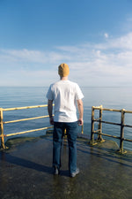 Lade das Bild in den Galerie-Viewer, LAKOR COFFEE ON THE GO T-SHIRT