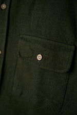 Lade das Bild in den Galerie-Viewer, LAKOR MOSS SHIRT - rifle green