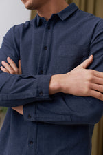 Lade das Bild in den Galerie-Viewer, ABOUT COMPANIONS SIMON shirt eco Ocean blue flannel