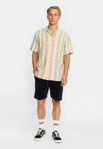 Lade das Bild in den Galerie-Viewer, Revolution Short-sleeved Cuban Shirt - Multi