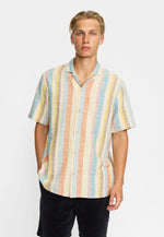 Lade das Bild in den Galerie-Viewer, Revolution Short-sleeved Cuban Shirt - Multi