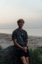 Lade das Bild in den Galerie-Viewer, LAKOR SIGHTSEER SEAGULL T-SHIRT urban chic