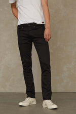 Lade das Bild in den Galerie-Viewer, KOI JOHN - STAY BLACK RINSE K111151301