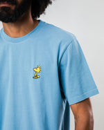 Lade das Bild in den Galerie-Viewer, BRAVA PEANUTS WOODSTOCK T-SHIRT BLUE
