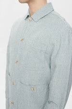 Lade das Bild in den Galerie-Viewer, ANERKJENDT AKODIN STRIPE OVERSHIRT - TOFU
