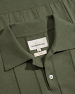 Lade das Bild in den Galerie-Viewer, FAR AFIELD JACOBS SHORT SLEEVE POLO , green
