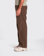 Lade das Bild in den Galerie-Viewer, Far Afield House Trouser brown

