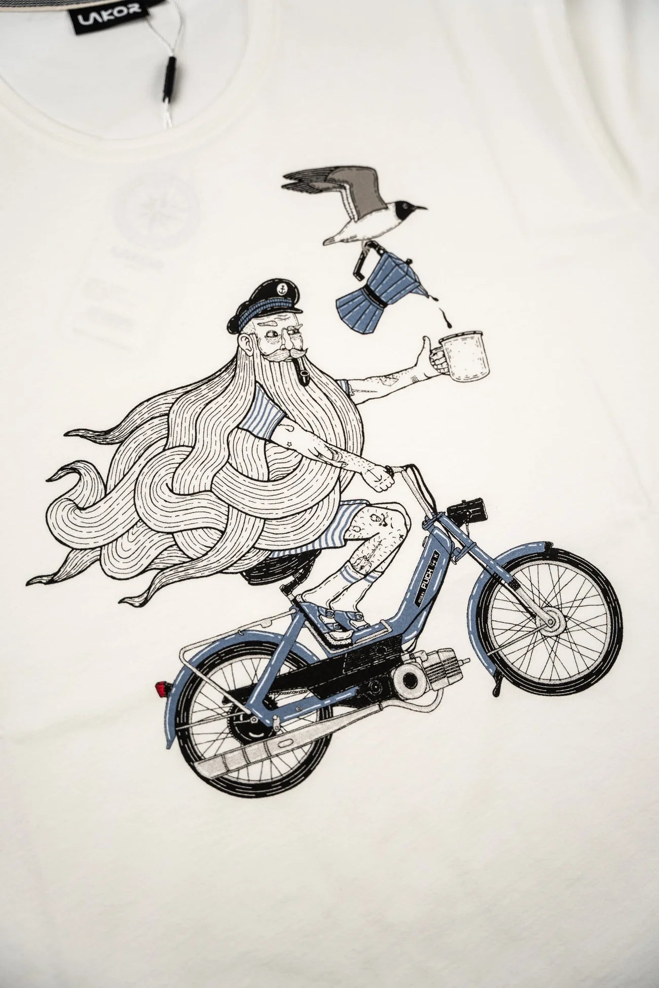 LAKOR COFFEE ON THE GO T-SHIRT