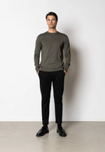 Lade das Bild in den Galerie-Viewer, ALFREDO MERINO WOOL JUMPER - ARMY MELANGE
