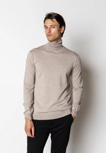 Lade das Bild in den Galerie-Viewer, ALFREDO MERINO WOOL ROLL NECK - ECRU
