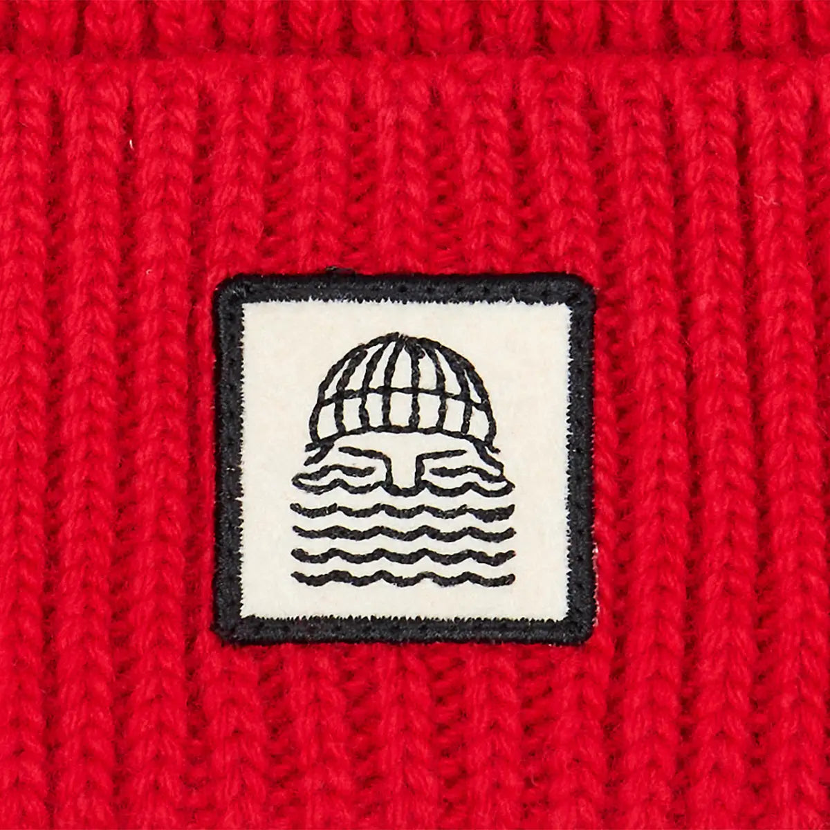 BASK IN THE SUN red TO THE SEA beanie