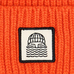 Lade das Bild in den Galerie-Viewer, BASK IN THE SUN apricot TO THE SEA beanie
