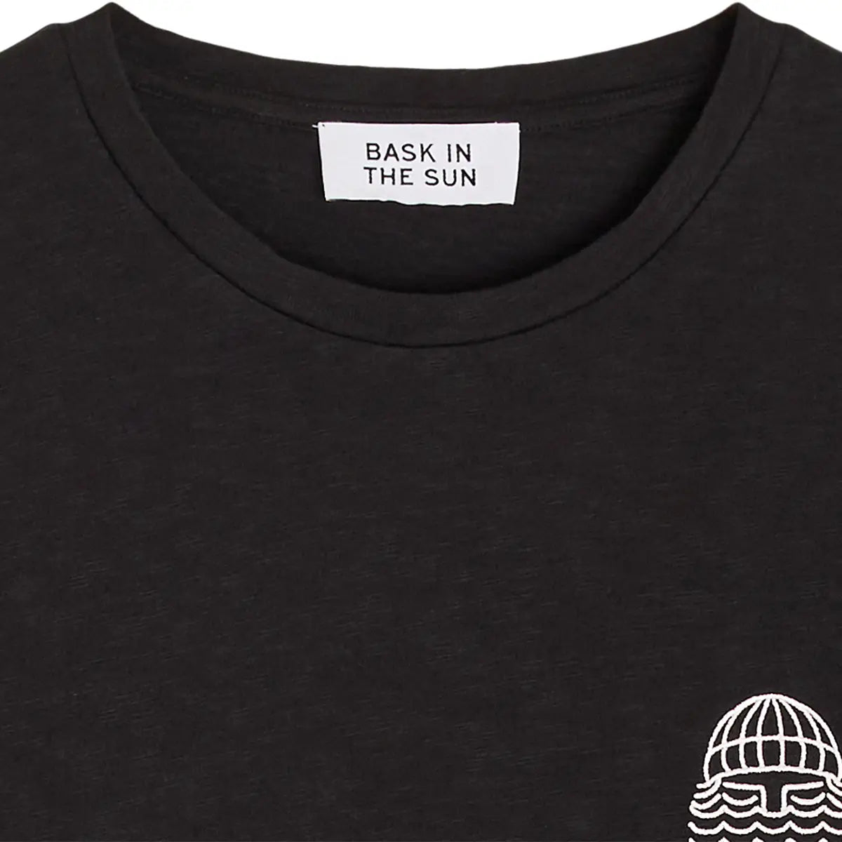 BASK IN THE SUN BLACK MINI TO THE SEA TEE