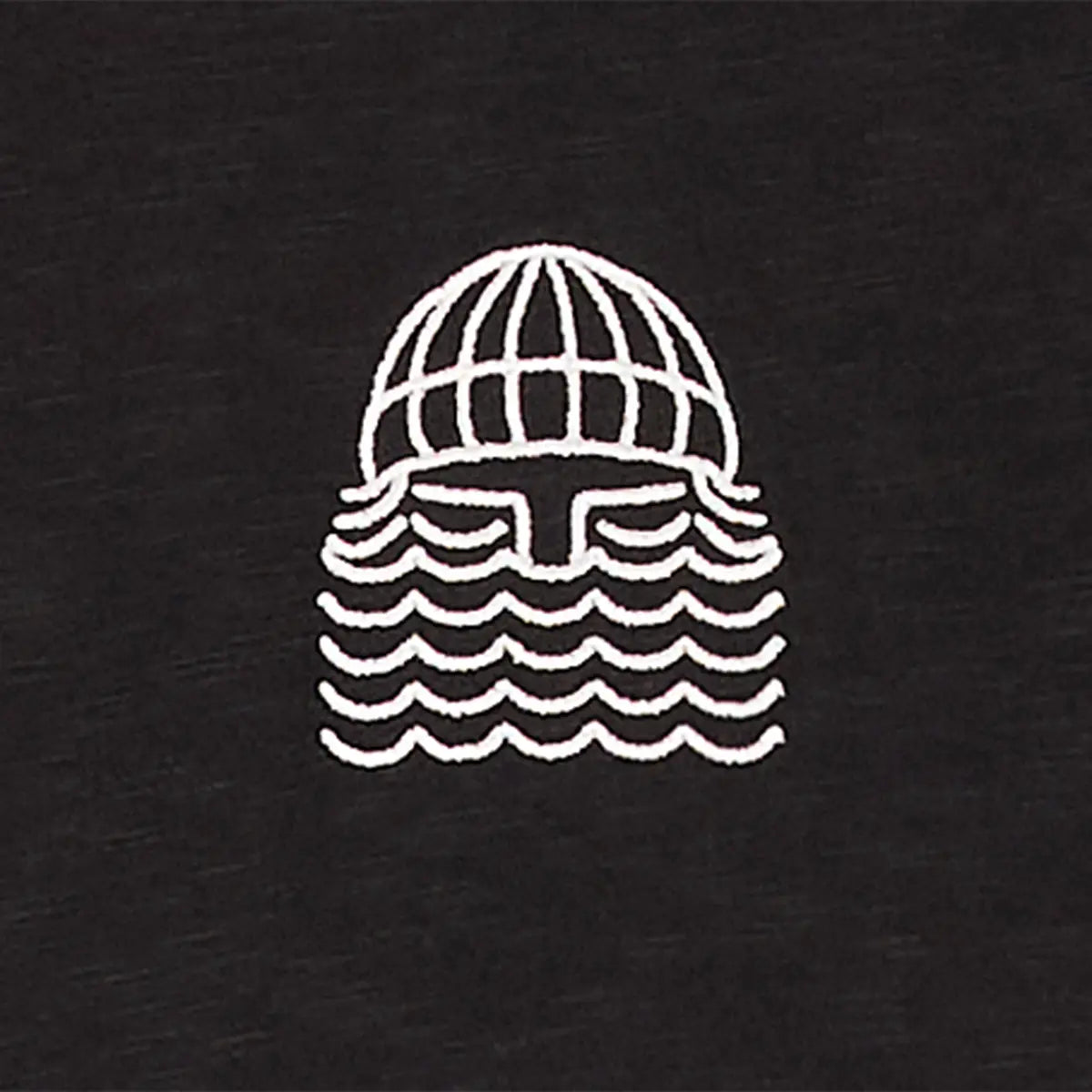 BASK IN THE SUN BLACK MINI TO THE SEA TEE