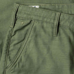 Lade das Bild in den Galerie-Viewer, Benzak BC-03 STRAIGHT CHINO 10 oz. army green military twillO 10 oz. golden brown military twill
