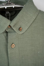 Lade das Bild in den Galerie-Viewer, Lakor Coastline Shirt
