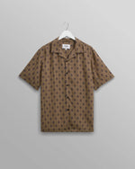 Lade das Bild in den Galerie-Viewer, WAX DIDCOT SS SHIRT, DITSY TILE, TAUPE
