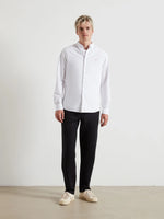 Lade das Bild in den Galerie-Viewer, Farah Norwood Regular Fit Cotton Hopsack Trousers In Black
