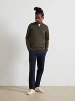 Lade das Bild in den Galerie-Viewer, Farah Norwood Regular Fit Cotton Hopsack Trousers In True Navy
