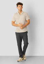 Lade das Bild in den Galerie-Viewer, GILES BOWLING S/S SHIRT - SAND MELANGE
