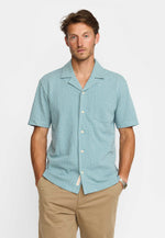 Lade das Bild in den Galerie-Viewer, Revolution Jaquard Short-sleeved Cuban Shirt  - Dustblue
