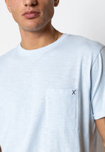 Lade das Bild in den Galerie-Viewer, KOLDING ORGANIC COTTON T-SHIRT - LIGHT BLUE
