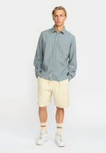Lade das Bild in den Galerie-Viewer, Revolution Jaquard Short-sleeved Cuban Shirt  - Dustblue
