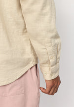 Lade das Bild in den Galerie-Viewer, Revolution Jaquard Short-sleeved Cuban Shirt  - offwhite

