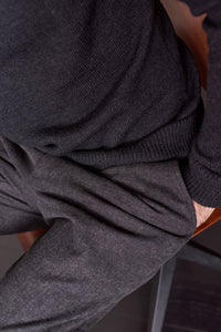 About Companions Merinowolle Pullover Morten in melange black