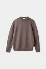 Lade das Bild in den Galerie-Viewer, About Companions Merinowolle Pullover Morten in melange taupe
