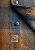 Lade das Bild in den Galerie-Viewer, IRON &amp; RESIN Mesa Shirt
