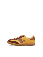 Lade das Bild in den Galerie-Viewer, BOTAS Iconic Caramel -  made in Czech Republic
