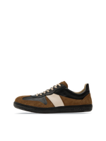 Lade das Bild in den Galerie-Viewer, BOTAS FOOTSHOP brown - made in Czech Republic
