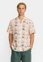 Lade das Bild in den Galerie-Viewer, Revolution Short-sleeved Cuban Shirt  - Offwhite
