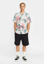 Lade das Bild in den Galerie-Viewer, Revolution Short-sleeved Cuban Shirt  - Offwhite
