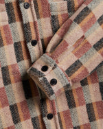 Lade das Bild in den Galerie-Viewer, Portuguese Flannel Shirt Tulia
