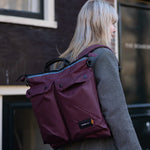 Lade das Bild in den Galerie-Viewer, PROPERTY OF Zoe Bike Pack - Berry
