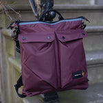 Lade das Bild in den Galerie-Viewer, PROPERTY OF Zoe Bike Pack - Berry
