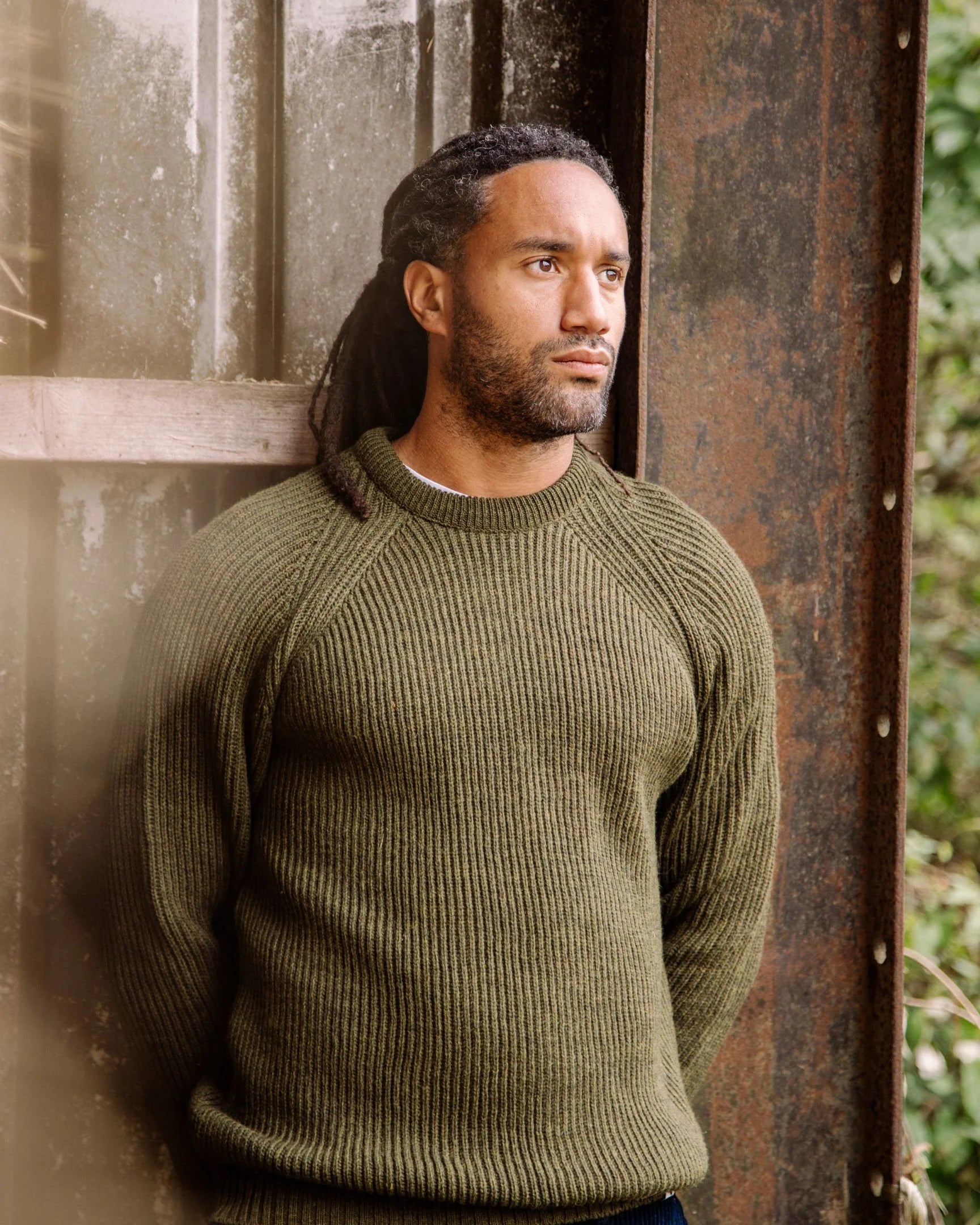 Peregrine Ford Crew Jumper olive