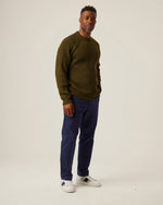 Lade das Bild in den Galerie-Viewer, Peregrine Ford Crew Jumper olive
