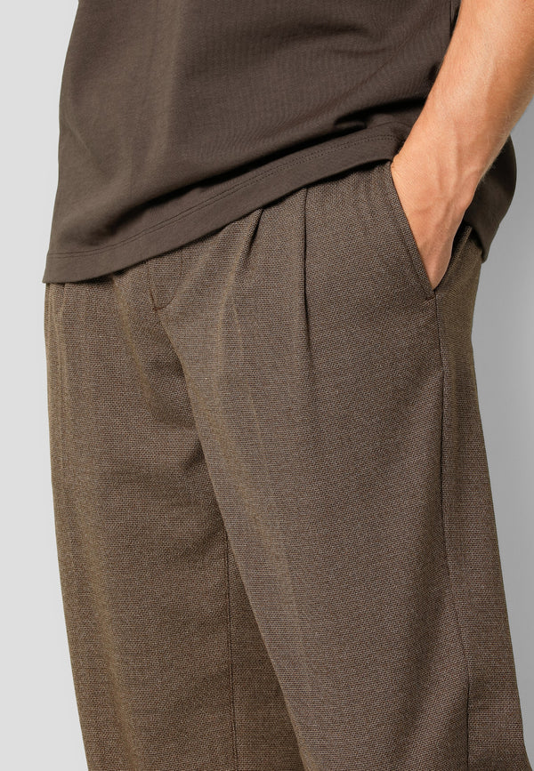 LYON XO LUCA PLEAT PANTS - DARK CAMEL